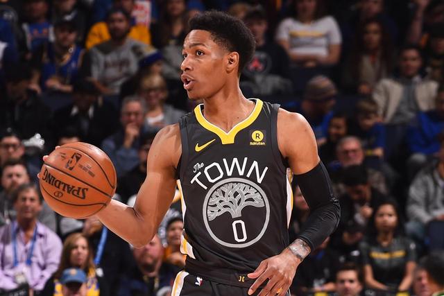 上海男篮官宣续约刘铮 上赛季荣膺本土抢断王