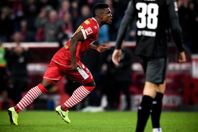 唐斯爆砍44分尼克斯力克热火 黄蜂险胜猛龙