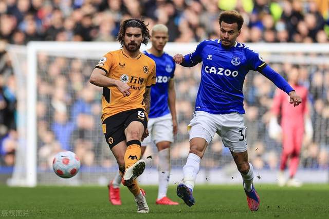 姆巴佩弟弟晒一家四口合照庆祝圣诞节