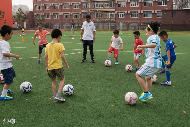 姚明:教练组和球员开始形成化学反应 来之不易